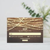 Carte RSVP de mariage rustique en bois (Debout devant)