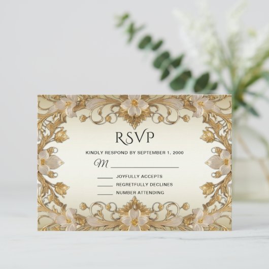 Carte RSVP décorative or Fleurs blanches (Debout devant)