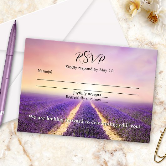 Carte RSVP du Mariage campagnard de champ de fleur