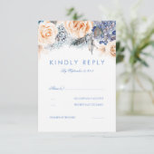 Carte RSVP Dusty Blue et Peach Floral Wedding (Debout devant)