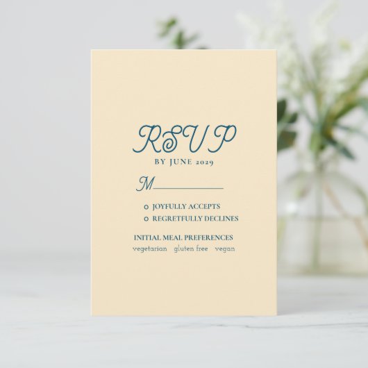 Carte RSVP Mariage Peach Fuzz (Debout devant)