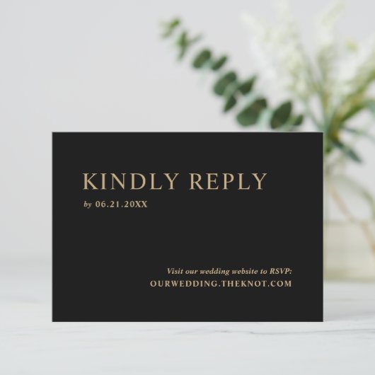 Carte RSVP minimal Noir de mariage moderne (Debout devant)