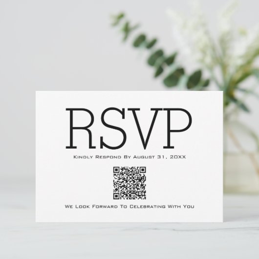 Carte RSVP minimale de base de code QR essentiel (Debout devant)