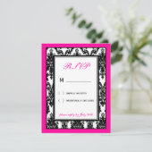 Carte RSVP noir blanc rose (Debout devant)
