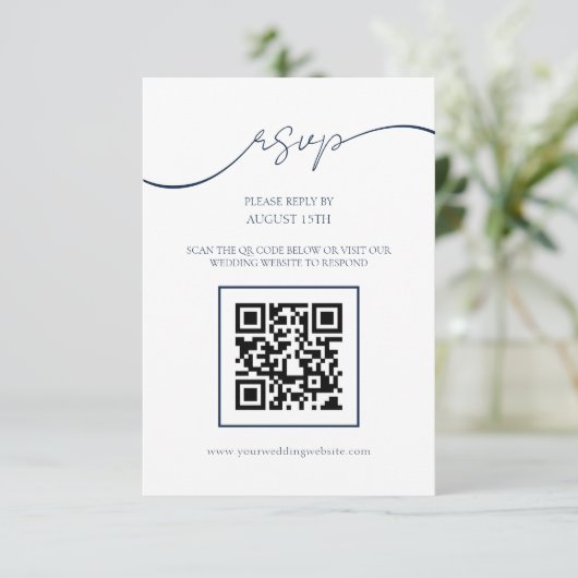 Carte RSVP simple Chic Navy Blue QR Code Mariage (Debout devant)