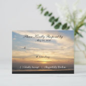 Carte RSVP Sunset Beach Wedding (Debout devant)