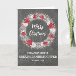 Carte Russe Chalkboard Grand Grand-fille Noël<br><div class="desc">Joyeux Noël pour l'arrière-petite-fille carte avec un motif rustique de tableau noir de campagne et une couronne enneigée avec poinsettias.</div>