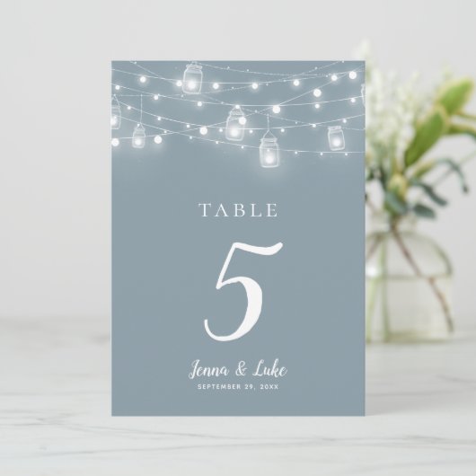 Carte Rustic String Lights Wedding Table Numbers (Debout devant)