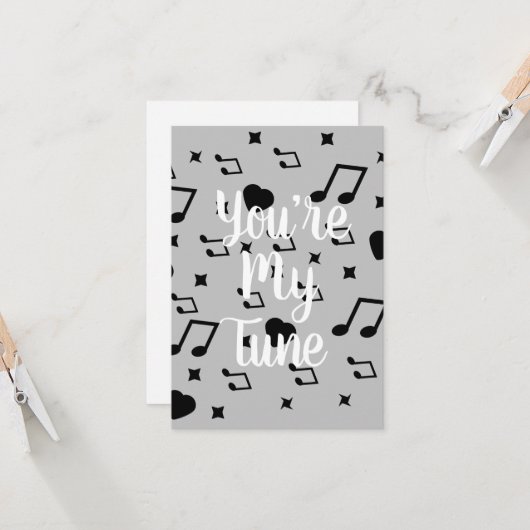 Carte Saint-Valentin Moderne Notes de Musique Coeurs (Devant/Arrière en situation)