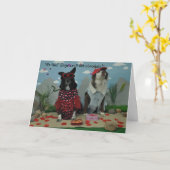 Carte Saint-Valentin pour n'importe qui, chiens en tenue (Fleur jaune)