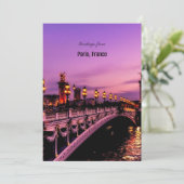 Carte Salutations de Paris, France (Debout devant)