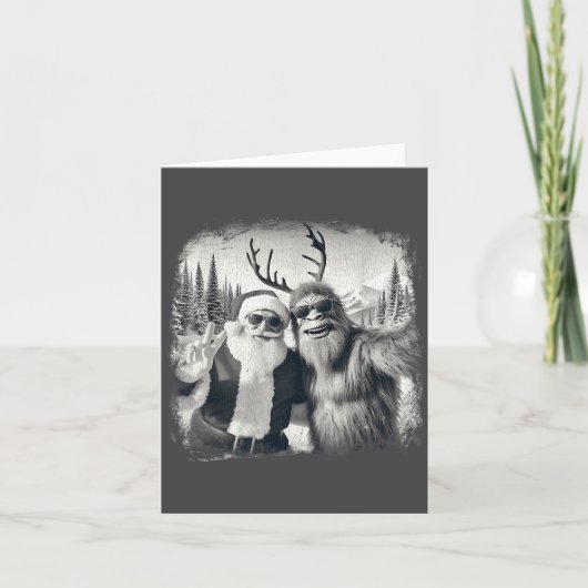 Carte Sasquatch 67 Christmas Tree Funny Santa Bigfoot  (Devant)