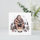 Carte Sasquatch tenant des fleurs (Debout devant)
