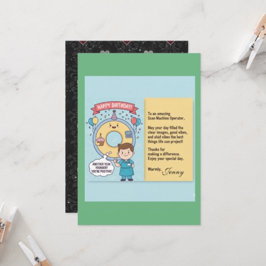 Carte Scan Machine Operators' Birthday (Devant/Arrière en situation)