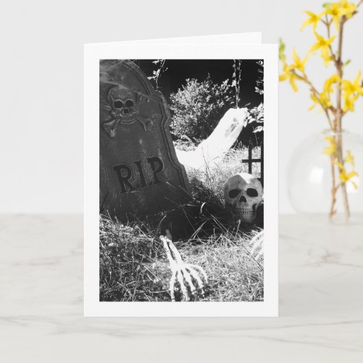 Carte scène de cimetière (Fleur jaune)