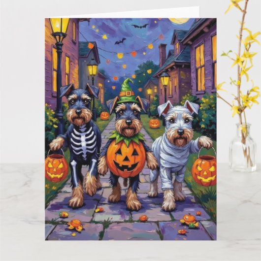 Carte Schnauzer Trick-or-Treating in Halloween Costumes (Fleur jaune)
