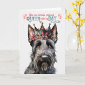 Carte Scottish Terrier Queen pour une journée d'annivers (Fleur jaune)