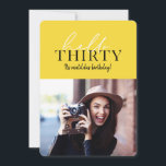 Carte Script moderne et photo géométrique 30e anniversai<br><div class="desc">Script moderne & géométrique trentième anniversaire photo invitation. Motif de dossier géométrique. La couleur peut être changée.</div>