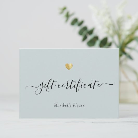 Carte Script moderne Gold Heart Logo Certificat cadeau (Debout devant)