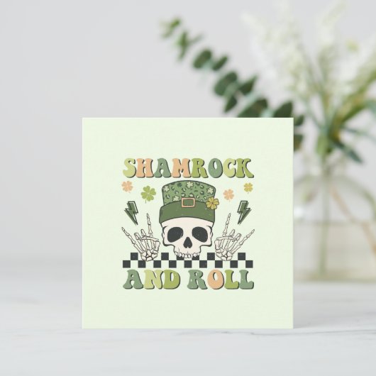 Carte Shamrock et rouleau - Clover de squelette (Debout devant)