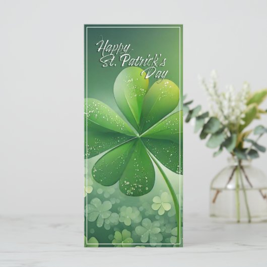 Carte Shamrocks verts Bonne St. Patrick's Day (7) c (Debout devant)