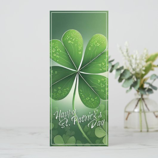 Carte Shamrocks verts Bonne St. Patrick's Day (8) c (Debout devant)