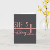 Carte She Is Strong Proverbs 31_25 Shirt  (Fleur jaune)