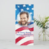 Carte Signet de prière commémorative du drapeau américai (Debout devant)