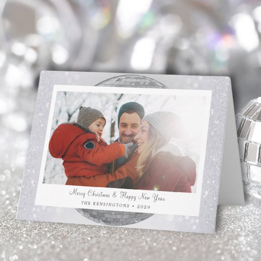 Carte Silver Snowy Holiday avec nom de famille