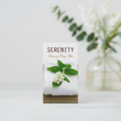 Carte simple et propre chic de spa (Debout devant)
