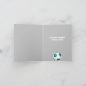 Carte simple turquoise balle de football blanc heureux a (Intérieur)