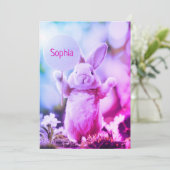 Carte simple violet lapin drôle (Debout devant)
