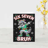 Carte Six Seven Bruh Dabbing Raccoon Funny Christmas 6 7 (Fleur jaune)