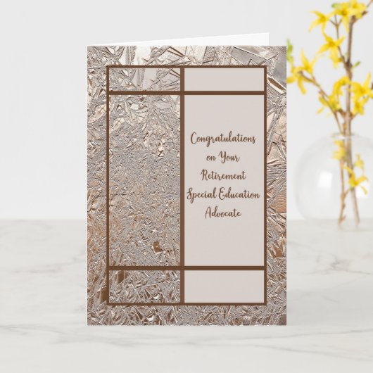 Carte Spécifications des félicitations de retraite. Ed. (Fleur jaune)