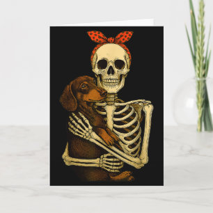 Carte Squelette tenant un chien teckel drôle Halloween p