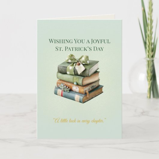 Carte St. Patrick’s Day Stack of Books Card – Irish Luck (Devant)