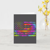 Carte Stal Worker Tie Dye Proud Mail Carrier Mail Lady P (Fleur jaune)