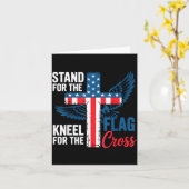 Carte Stand For The Flag, Kneel For The Cross Patriotic (Fleur jaune)