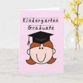 Carte T-shirts rouges de diplômé de jardin d'enfants de (Fleur jaune)