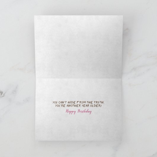 Carte Tabby chaton dans l'herbe humour d'anniversaire (Intérieur)