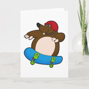 Carte Taupe en patineur avec planche à roulettes et casq