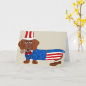 Carte Teckel dans le costume d'Oncle Sam (Fleur jaune)