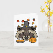 Carte Thanksgiving Pilgrim Raccoon mignon Automne Hommes (Fleur jaune)