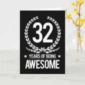 Carte trente-deuxième Anniversaire (32 ans d'être (Fleur jaune)