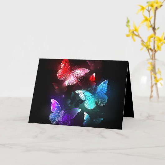 Carte Trois papillons brillants sur l'arrière - plan de (Fleur jaune)