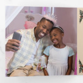 Carte Trois Volets Collage Holiday Photo Holly (Intérieur en premier)