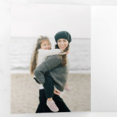 Carte Trois Volets Moderne Clean Chic Photo de vacances (Intérieur en premier)