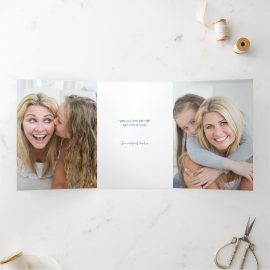 Carte Trois Volets Moderne Simple Be Merry Typographie 1 Photo (Intérieur)