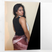 Carte Trois Volets Noir&blanc classique - Présentation de l'artiste m (Intérieur en premier)