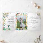 Carte Trois Volets Photo botanique Peacock Indie Garden Wedding<br><div class="desc">Faire-part de mariage unique avec beau paon, couleurs vives, fleurs sauvages et plumes. Ce thème conviendra parfaitement à un mariage de printemps ou d'été. L'invitation comprend une photo du couple heureux, tous les détails importants, et de belles oeuvres d'art. Indie, boho vibes, avec polices élégantes et aquarelle design. L'invitation est...</div>